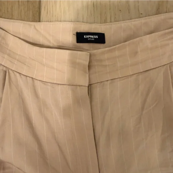 Express Stylist Ankle Dress Pant - Picture 2 of 6